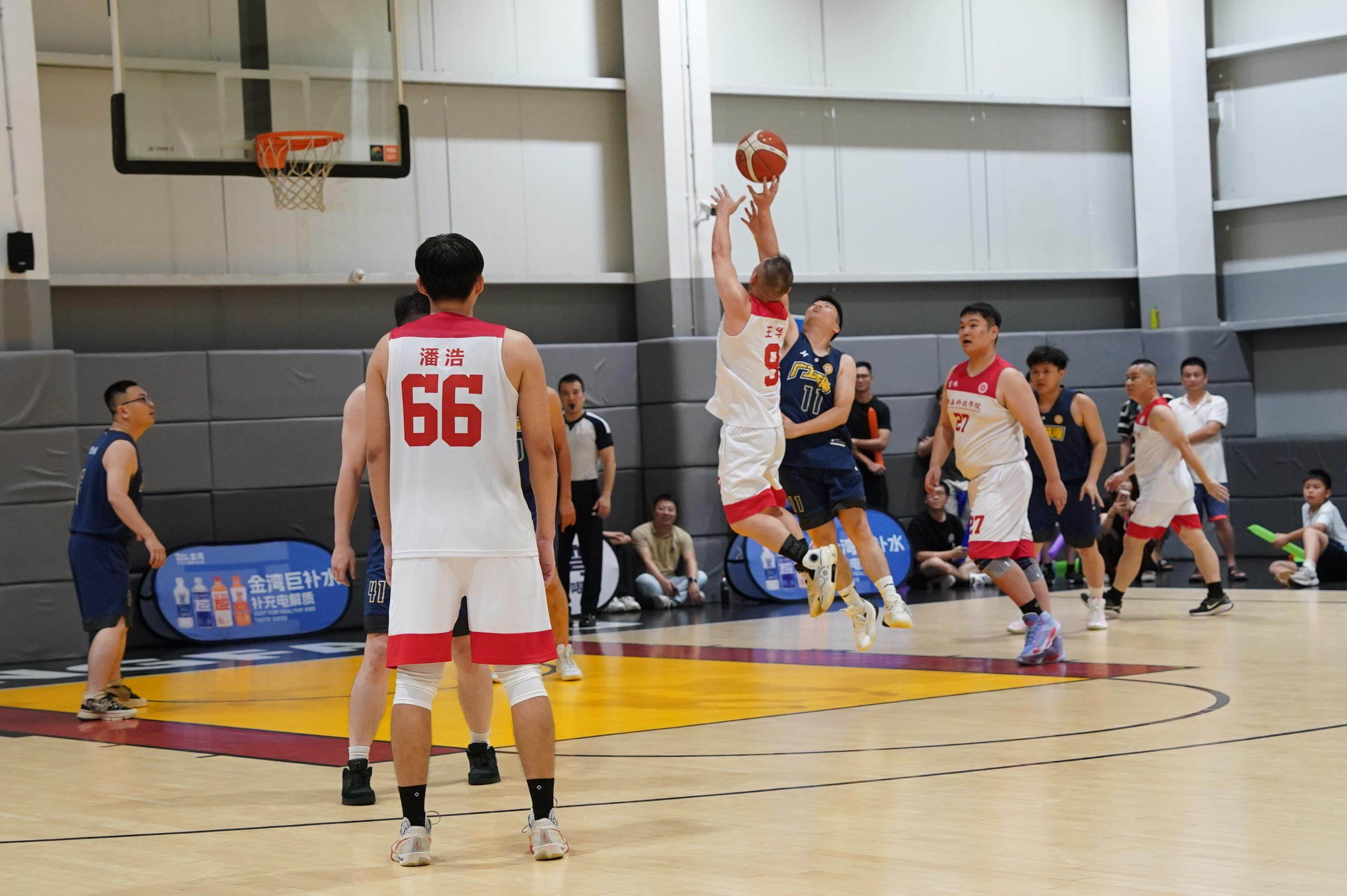 凝聚多家高校力量，首届中国高校珠海校友篮球联赛落幕