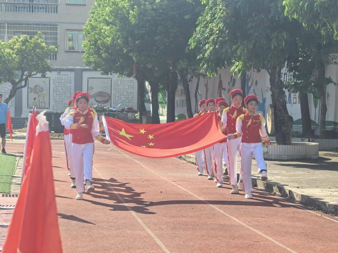 多图直击！惠州开学“名场面”→