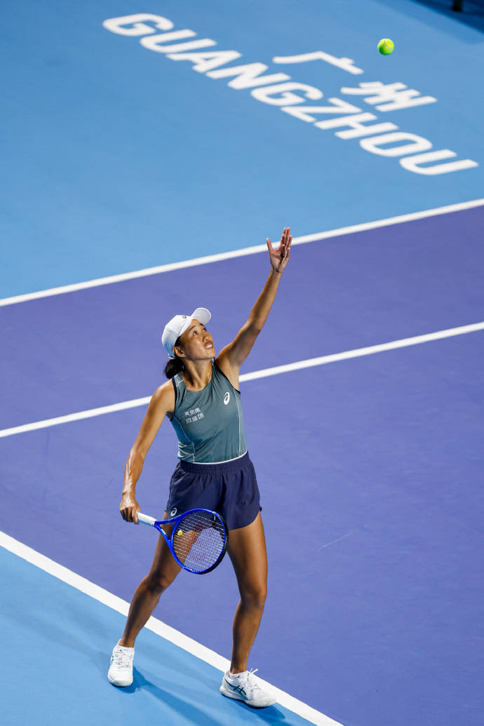 WTA 广州赛:张帅2-1险胜,时隔3年进巡回赛四强 +8年重返广州赛四强