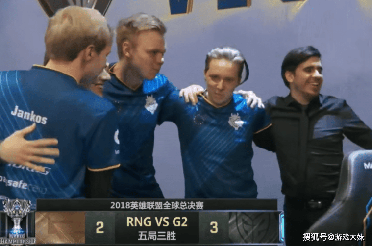 管泽元、米勒和娃娃重聚，三人一起许愿，想听RNG战队S8的队内语音